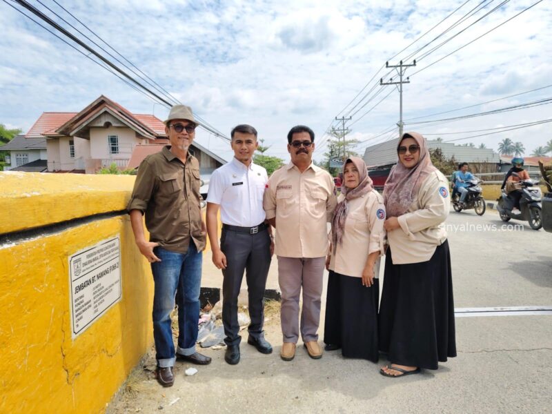 Pembangunan Jembatan Batang Namang yang menghubungkan Jalan Provinsi di Kota Payakumbuh menuju Suliki tuntas dan pata dilewati.
