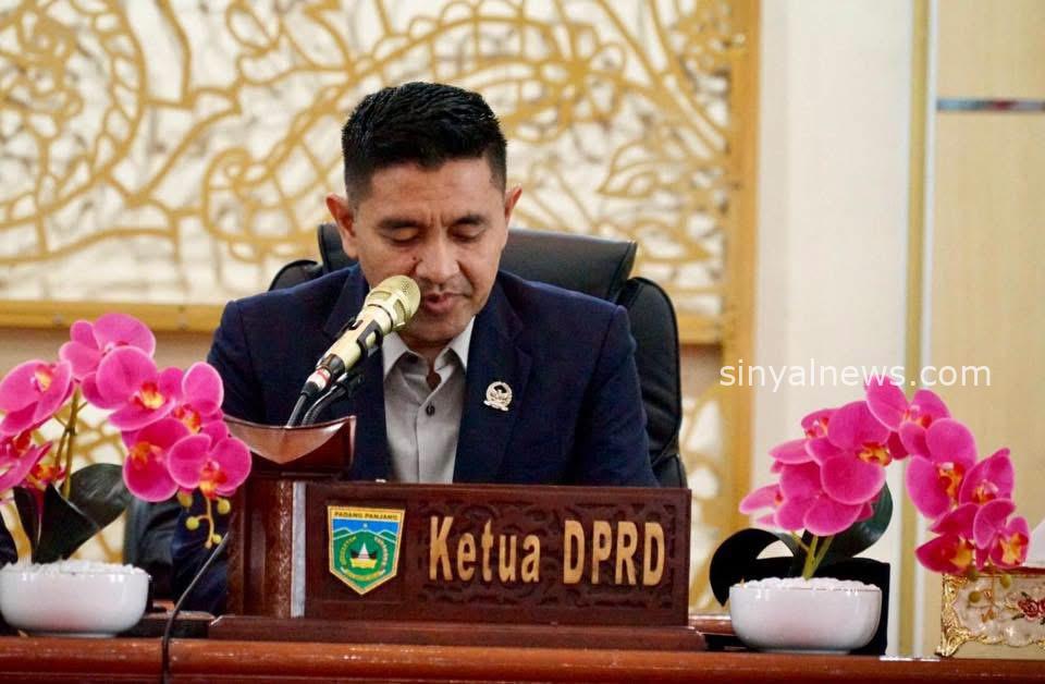 Ketua DPRD Padang Panjang ..Imbral SE